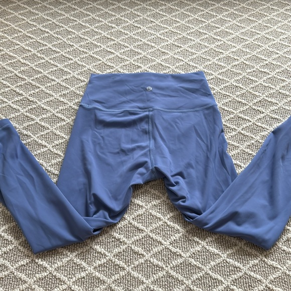 Blue Lululemon Leggings Size 8 - Picture 2 of 3